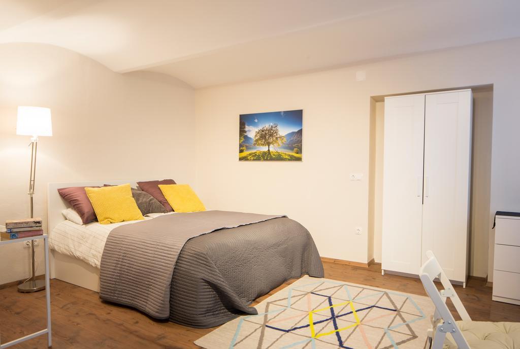 Castle Rock Bled Apartment Chambre photo